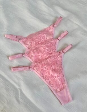 Less encaje rosa por unidad