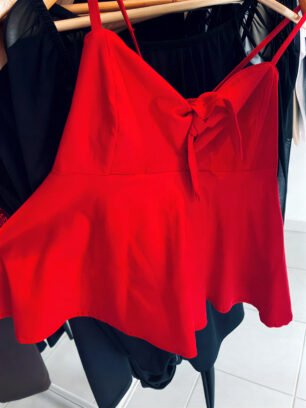 Blusa de bengalina nudo