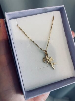 Cadena y dije ángel acero quirúrgico