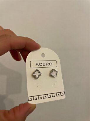 Aros blancos con piedritas