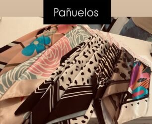 Pañuelos cortos y largos estampados de seda